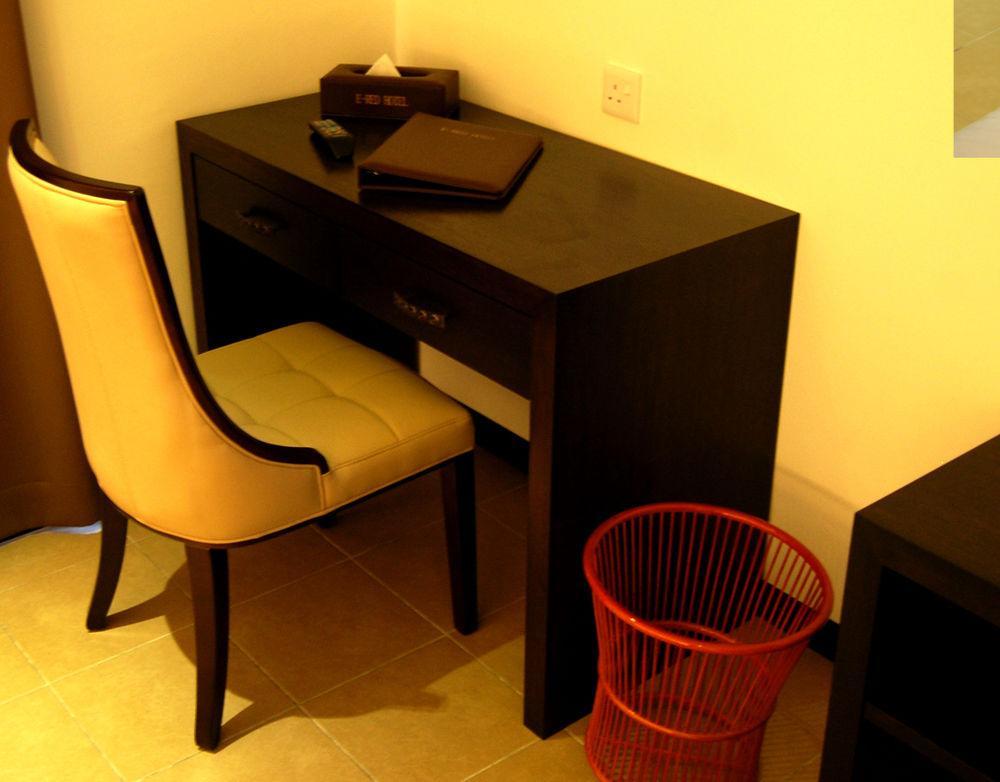 בוקיט מרטג'אם Ernes Hotel Bayu Mutiara מראה חיצוני תמונה